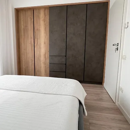 Apartment Bright & Modern 3 With Amenities Timisoara